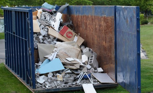 Eco-friendly rubbish junk clearance with recyclable materials